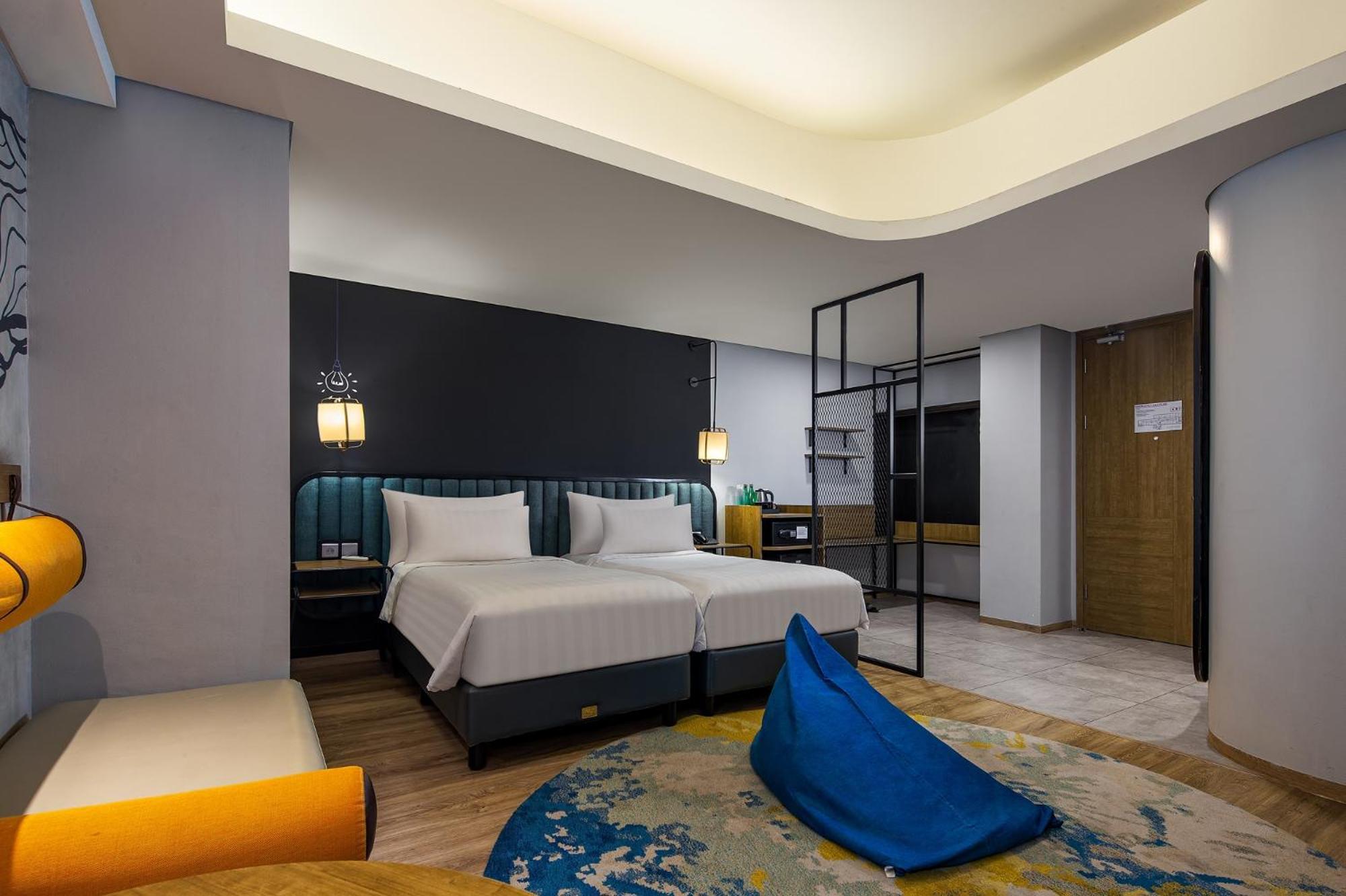 Luminor Hotel Purwokerto By Wh Extérieur photo